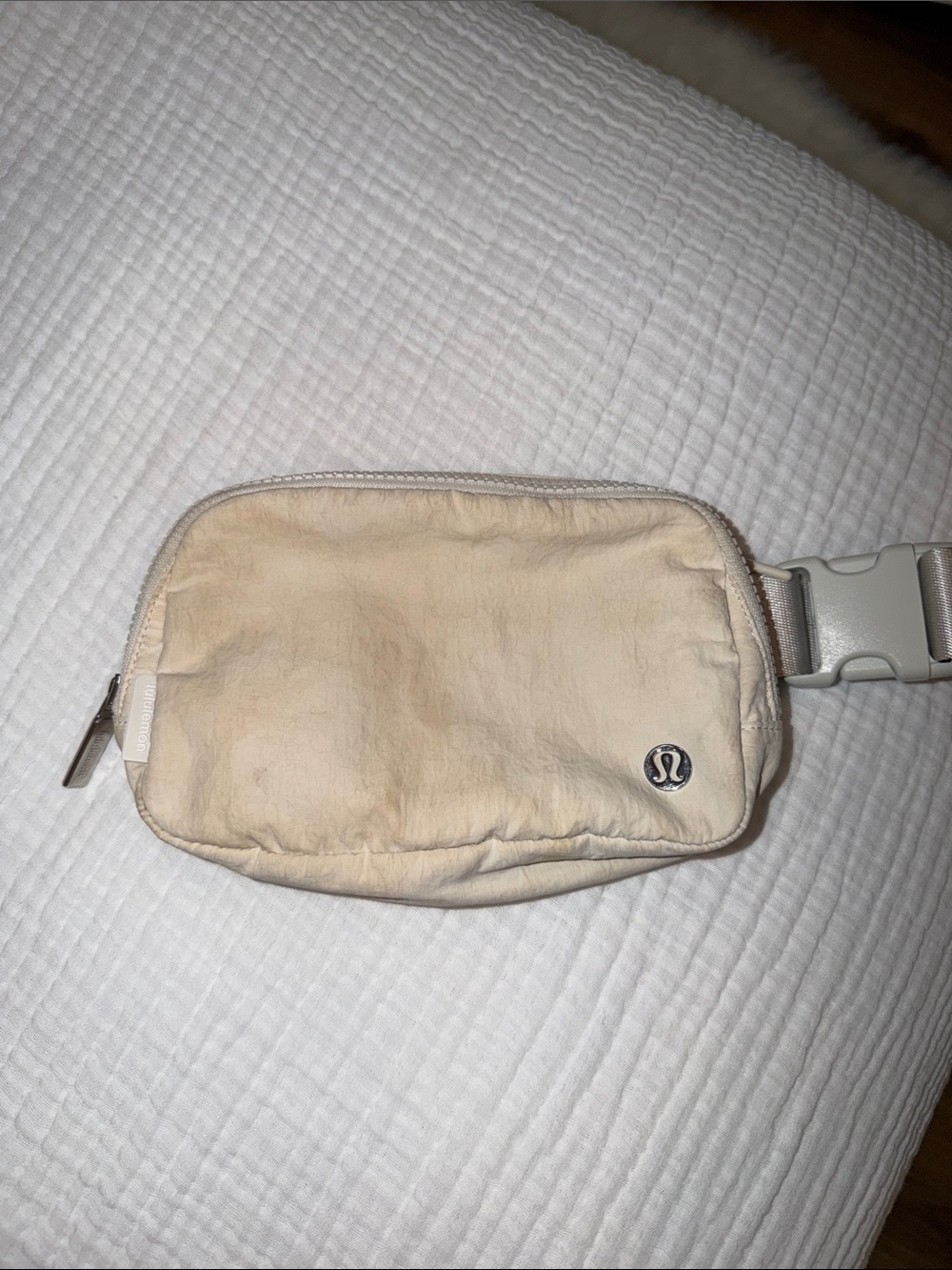 lululemon athletica Cream Beige Waist Pack - Neutral Crossbody Belt Bag